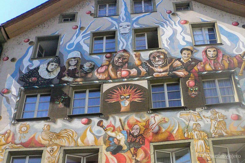 Frescos en el casco antiguo de Lucerna