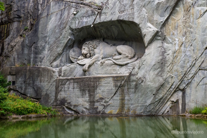 Monumento del León - Qué ver en Lucerna - Suiza